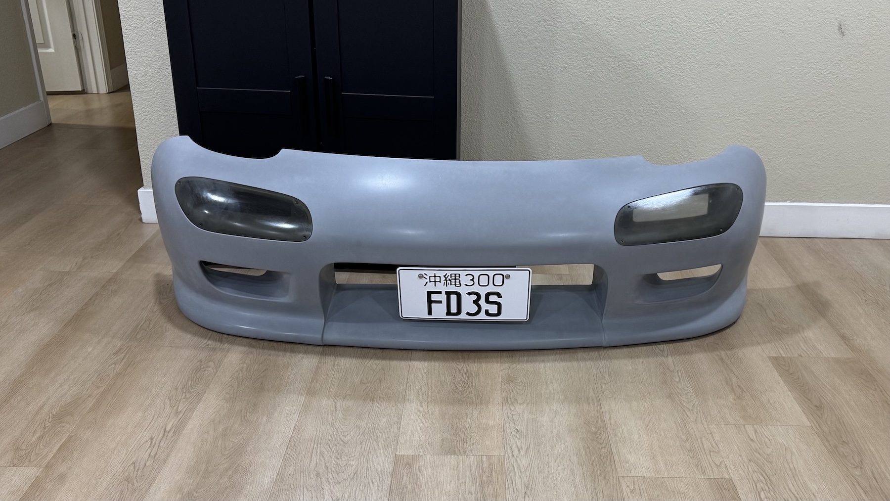 15th Anniversary license plate bracket with Japanese license plate
